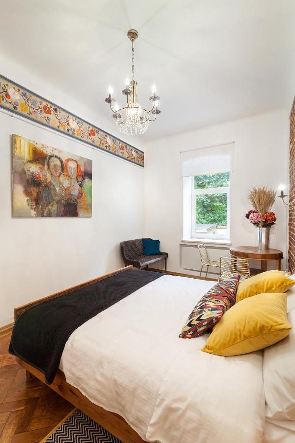Gallery Art Apartment Leopoli Esterno foto