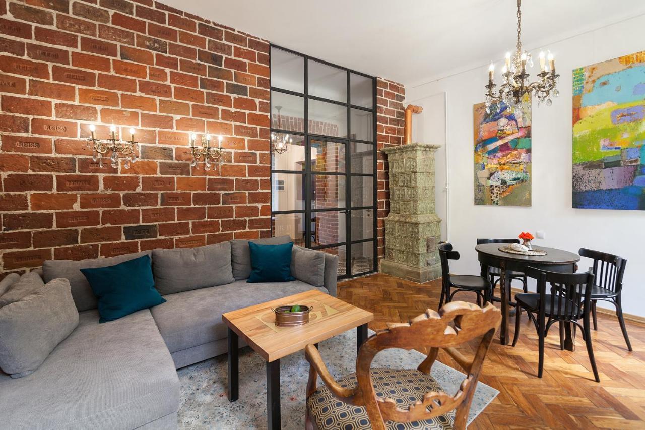 Gallery Art Apartment Leopoli Esterno foto