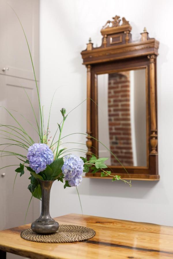 Gallery Art Apartment Leopoli Esterno foto